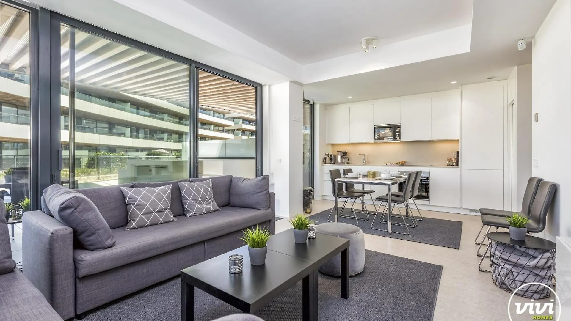 Vivi Homes - Choco Pool, Gym, Terrace & Beach Torremolinos Apartment