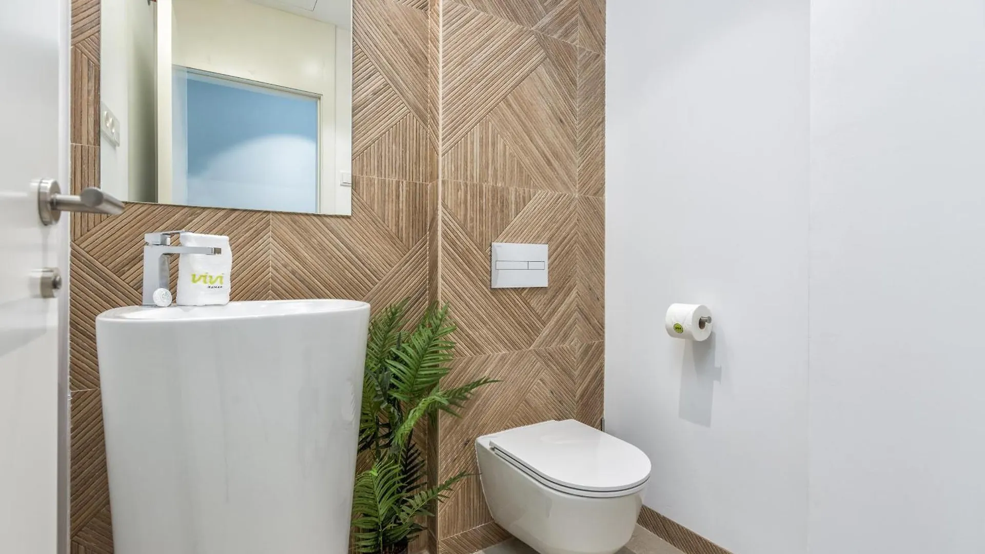 Apartment Vivi Homes - Choco Pool, Gym, Terrace & Beach Torremolinos
